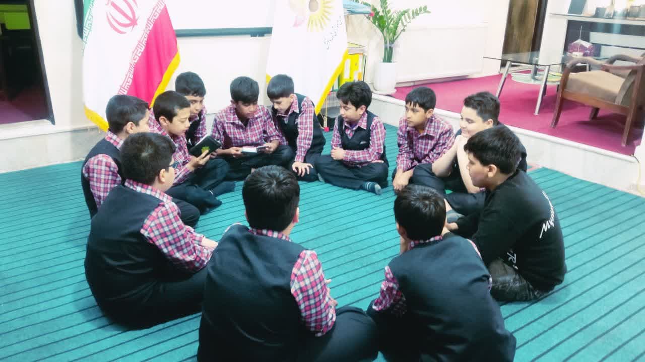 محفل قرآنی در شهد دانش