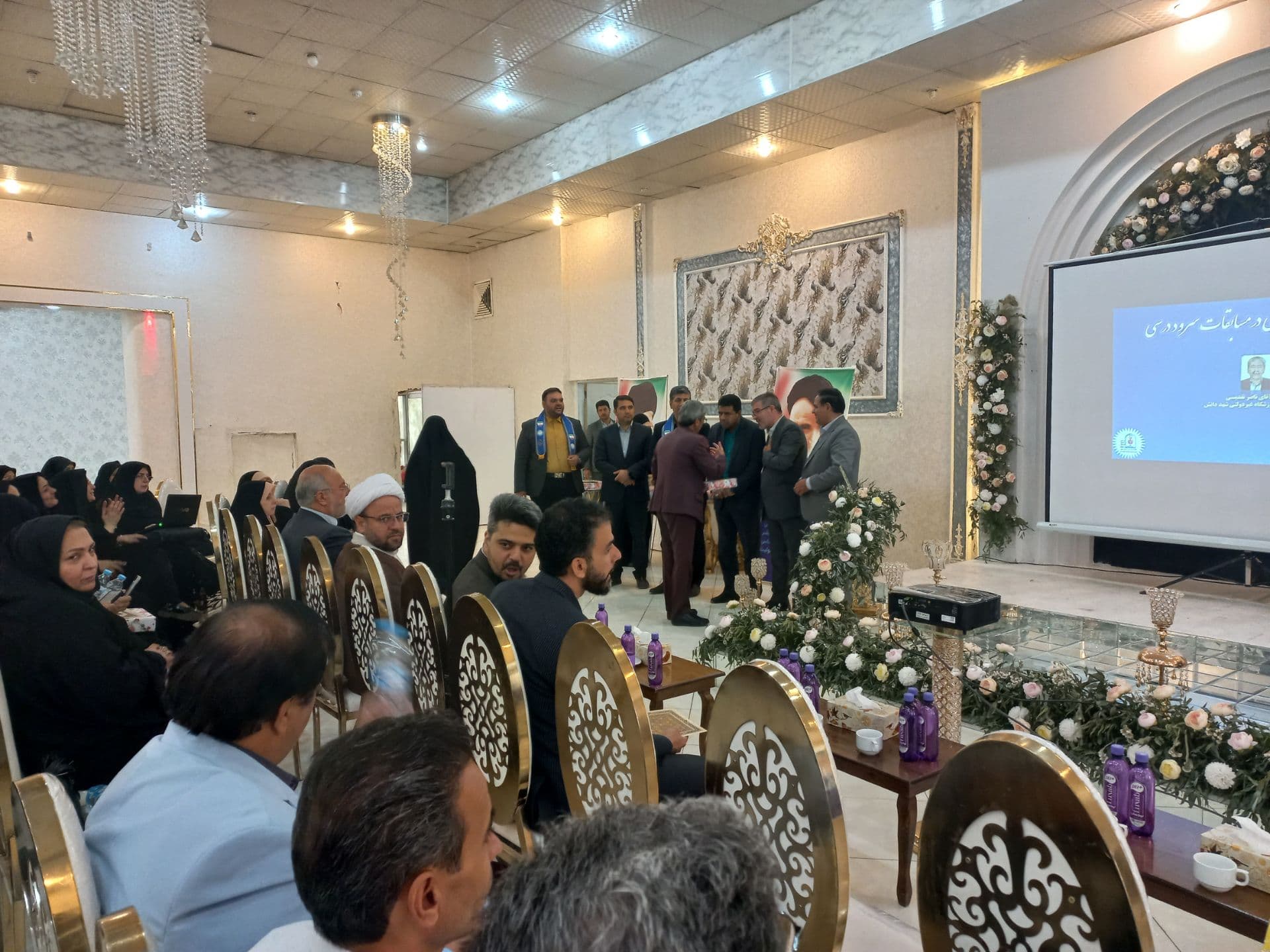 مراسم تقدیر از مدیران منتخب مدارس در حوزه فعالیتهای پرورشی با حضور نماینده محترم مجلس شورای اسلامی و مسئولین محترم استانی و شهرستان سه شنبه ۱۴۰۳/۰۶/۲۵